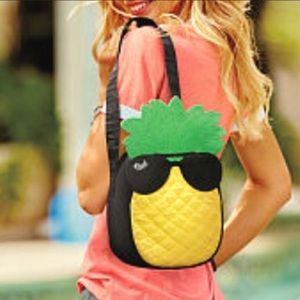 PINK Victoria’s Secret pineapple insulated lunchbox